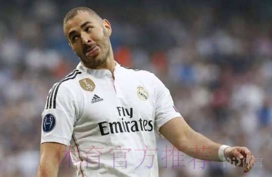 1月22日盗窃本泽马家的窃贼被西班牙警方逮捕 1月22日盗窃本泽马家的窃贼被西班牙警方逮捕