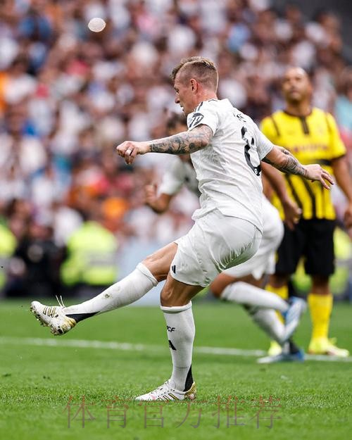 阿斯:本赛季在罗马9球6助 皇马满意马约拉尔表现